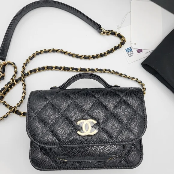 Brand new 23P authentic Chanel business affinity clutch with chain - Picture 3 of 17